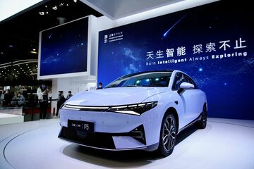 疾走する中国製EV、次の狙いは世界市場