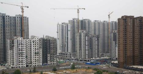 中国住宅市場に深まる亀裂 多すぎる投資と少なすぎる買い手、今後問題に