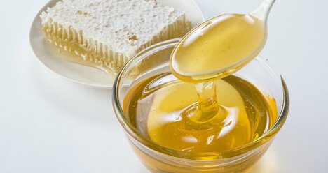 咳には風邪薬よりはちみつが効く？