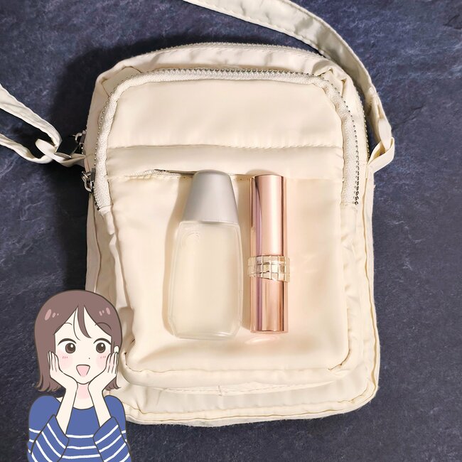 「毎年、購入しています」「めっちゃ使いやすい」3COINSの“ポケットたくさんショルダー”が天才すぎる！「色違いも欲しいくらいお気に入り」【購入レビュー】