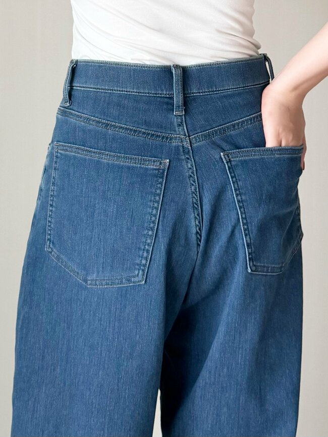 「他の色も欲しい」「もう一本買います」ユニクロの“スウェットみたいなワイドパンツ”快適すぎて毎日はきたい!「はき心地に感動」「今夏はヘビロテ確定です」【購入レビュー】