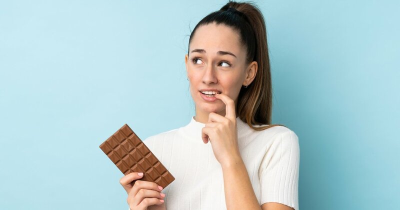 ダイエット中に<br />猛烈にチョコレートが<br />食べたくなったらどうする？