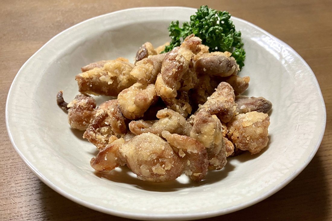 自宅で居酒屋気分!ビールが進む「豚もつ唐揚げ」の簡単レシピを紹介
