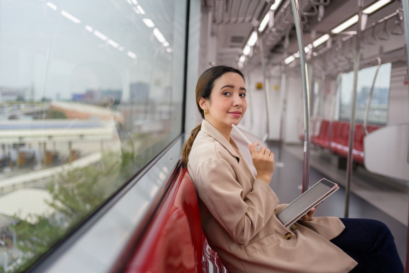 初めて訪問する企業で「感じのいい雑談ができる人」は、向かう途中に何を考えているのか?