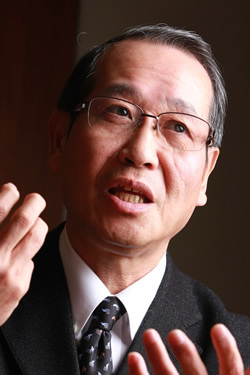 CFOの重要な役割はCEOのよき相談相手<br />数字の話ばかりでは限界がある<br />――野坂茂・日本オラクル執行役副社長最高財務責任者