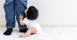 赤ちゃんのほうから抱っこされにやってきた！人に好かれる方法