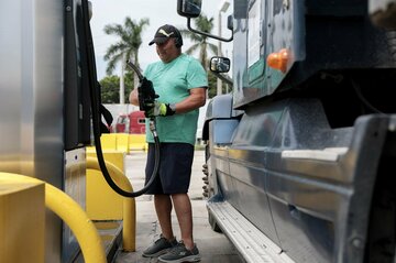 米石油業界、軽油輸出禁止案を警戒
