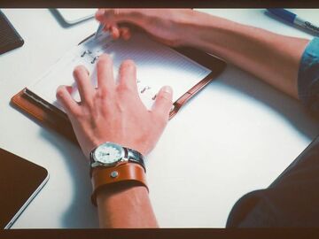 トリニティ「weara」は身につけたくなるウェアラブルか