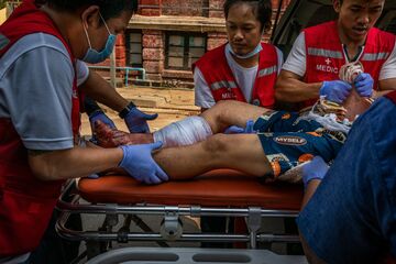 ミャンマー国軍記念日に死者多数、激化する弾圧