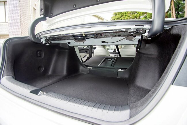 ホンダ・アコード e:HEVHonda SENSING 360＋荷室