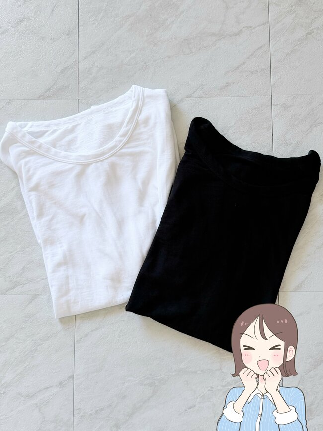 【無印良品】「リピ買いしました」990円の“着痩せトップス”まとめ買いして正解だった！「二の腕隠れる丈感」「何枚か買い足したい」《購入レビュー》