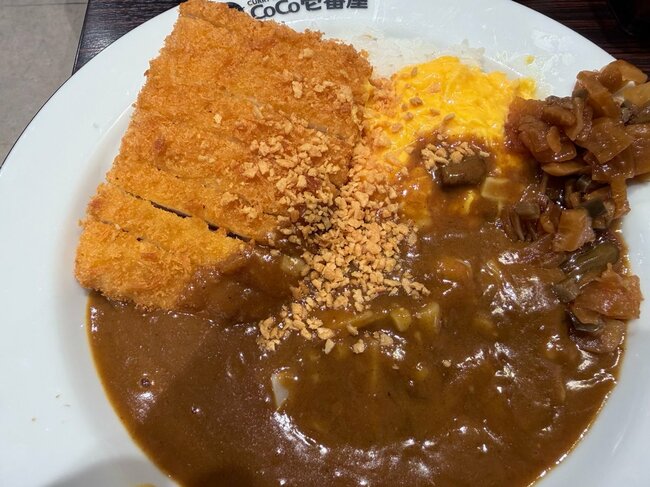 カレーにガーリックパウダー