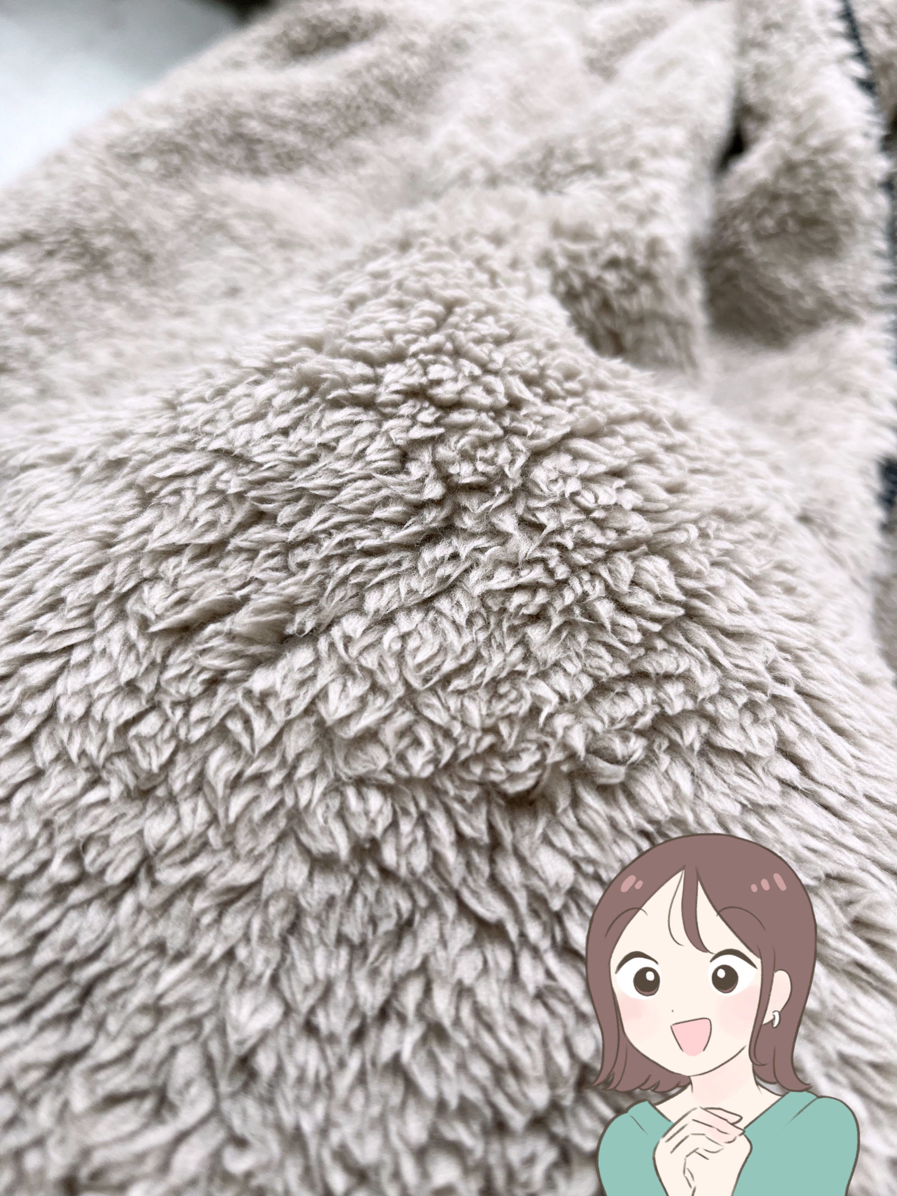 もうマフラーいらないじゃん！ユニクロ新作の“ふわもこジャケット”首元まであったかくて感動…！「デザインがまじで可愛い」「笑ってしまうくらいあったかい！」