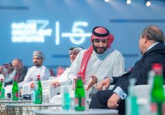 サウジに米企業幻滅、「脱石油依存」に暗雲
