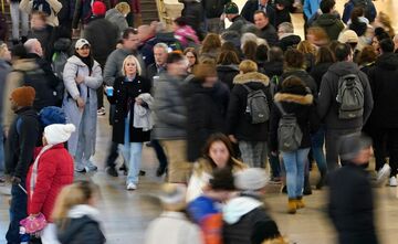 米コロナ感染拡大の回避、ホリデーシーズン試金石か