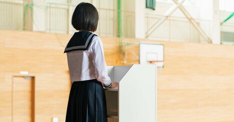 【元フジ女子アナが教える】スピーチで「原稿をそのまま読んでいると思われない」ための秘策とは？