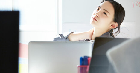 1日の座位時間が9.5時間以上で早期死亡リスク上昇か