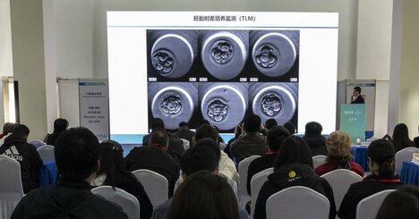 中国人富豪の米代理出産問題　5つのポイント