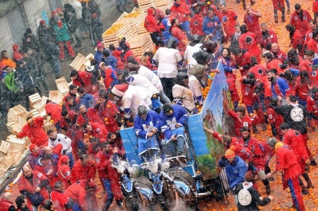 世界の祭りランキング、「仮面祝祭」と「投げ合い・かけ合い祝祭