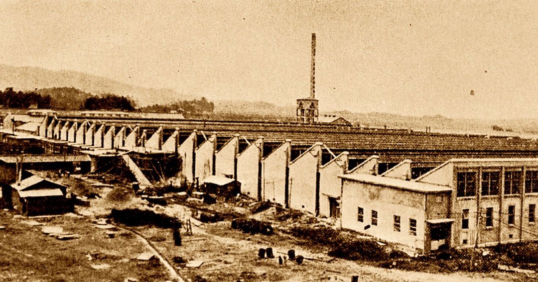 伊藤忠商事が1929年に設立した呉羽紡績の第一工場