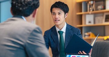 アクセンチュアと野村総研、コンサル2社「採用大学」ランキング2025！トップ3を独占する大学は？