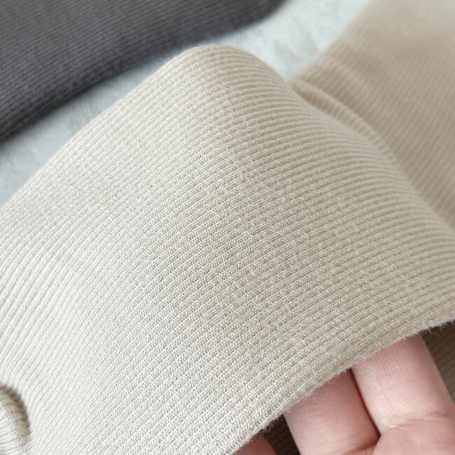 「冬はこれなしじゃ過ごせません!」3COINSの“もこもこソックス”履いた瞬間からあたたかくてヘビロテしてる!「4足購入した」「長時間履いても楽」