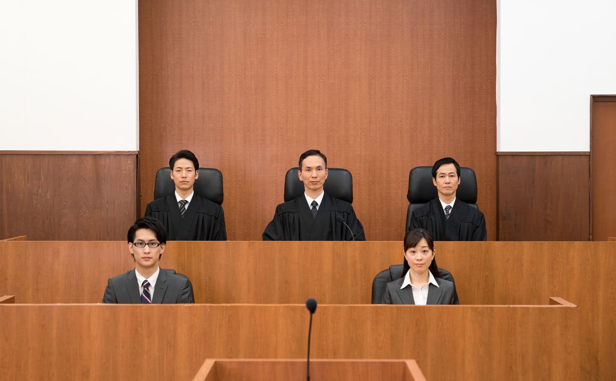 裁判官