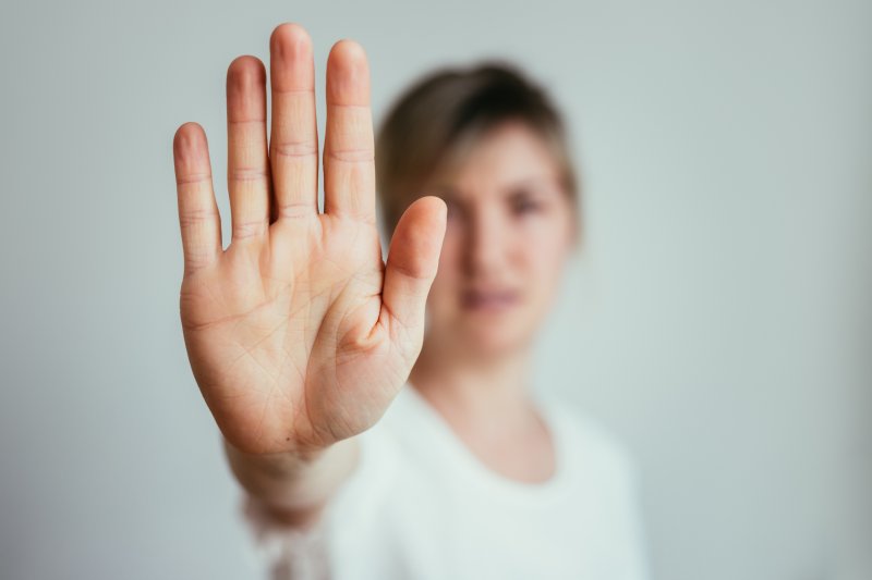 テレワークでは要注意！こんなチャットはセクハラ・パワハラになる！