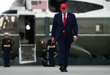 トランプ氏、米議会可決の対ロシア制裁法の大半を停止