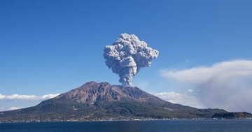 【京大名誉教授が教える】「桜島」はなぜ頻繁に噴火して、いまも3000メートル級の噴煙が毎日のようにあがるのか…そして「今後気をつけるべきこと」とは？