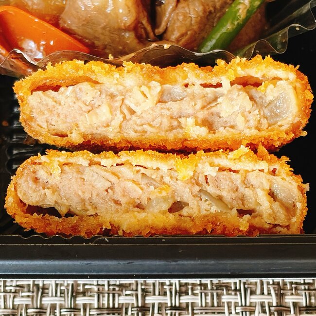 おかずギュウギュウで驚いた!ほっともっとの“よくばり弁当”好きなものだらけで嬉しい!「具沢山でめちゃウマ」「こんなのがいいんです」「おかずがいっぱいで最高にうまうま」《実食レビュー》