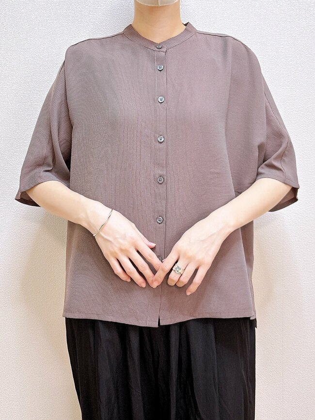 【しまむら】サッと羽織るだけでカワイイ!1419円の「華やかアイテム」コーデの主役になるオシャレさ《購入レビュー》