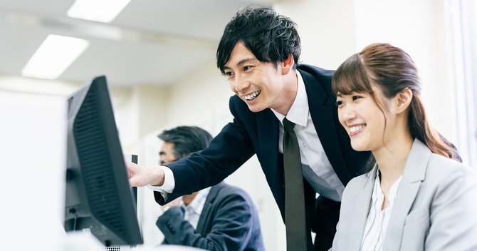 コロナ禍の新入社員はオンライン研修でどこまで育つ?限界と対策とは