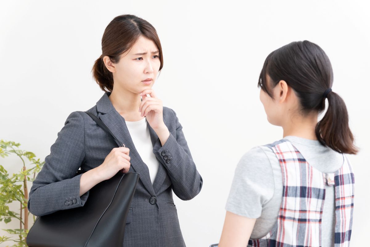 えっ、先生とLINE交換？保育園と親の「近すぎる距離」が招くキケンな落とし穴