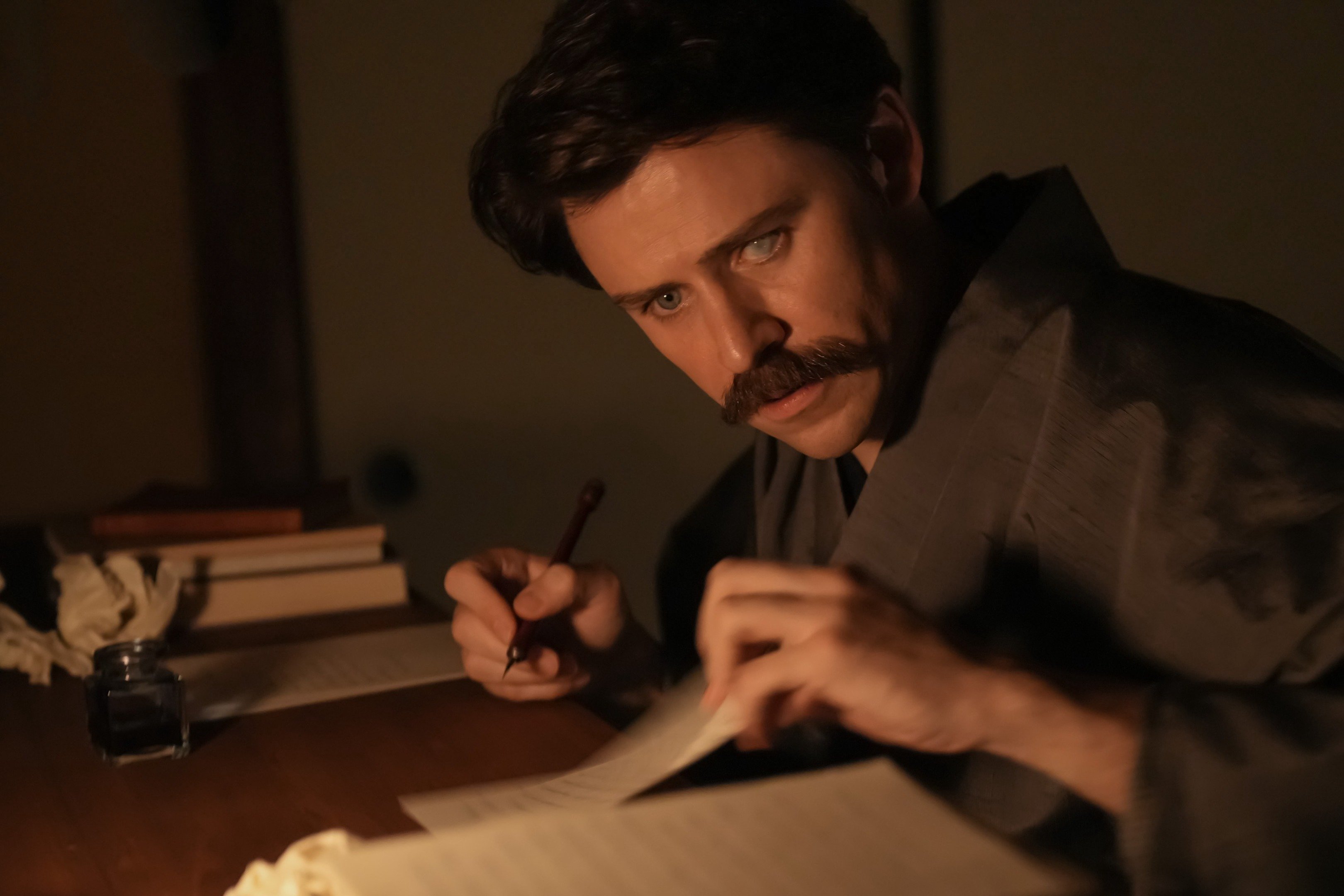 「テテポッポ！カカポッポ！」高石あかり＆トミー・バストウの“宇宙人ペンギンダンス”が神回だった〈ばけばけ第76回〉