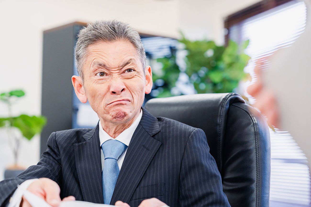 なぜか部下と張り合う「マウンティング上司」を放置した職場の末路とは?