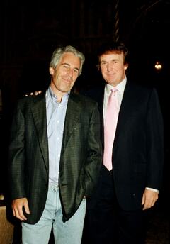 トランプ氏、エプスタイン元被告の誕生日祝っていた　下品な手紙で