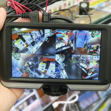 今の時代はマストアイテム！ 前後左右＋後ろの440度が撮れるドラレコ