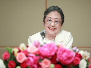 どのように死ぬか?100歳の直木賞作家、佐藤愛子の意外な答え