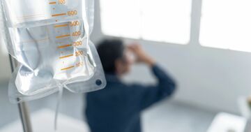 なぜ日本人は欧米人と比べて「潔い終活」ができないのか?高額療養費の騒動で考えた