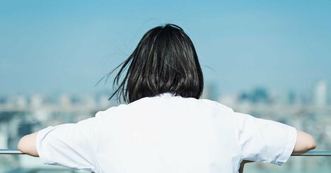 早慶？ MARCH？「高学歴なんかよりも実用的な資格のほうがすごいと思います。どうして社会は学歴ばかりを評価するのですか？」。学歴の社会的価値を考え直す