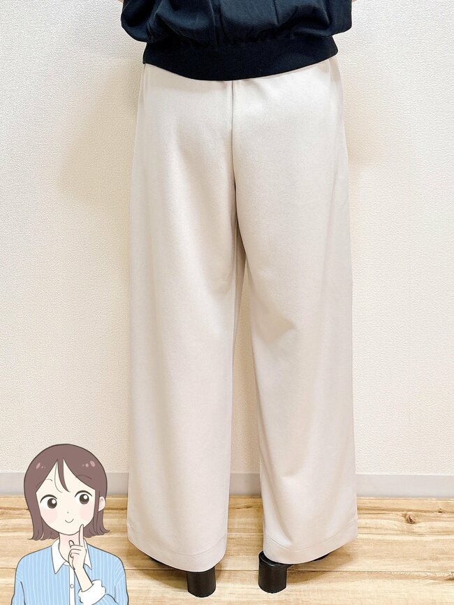 「あまりにも良すぎて2着目です」グローバルワークの“楽ちんワイドパンツ”どこから見てもシルエットが美しい！「何枚あっても便利」「買って正解でした」