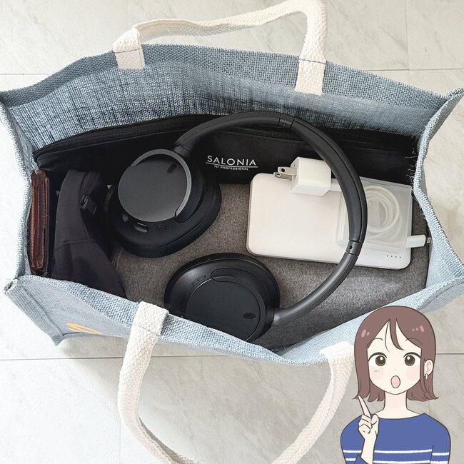 2Lのペットボトルが4本入る!ダイソー姉妹店の「大容量バッグ」色違いも欲しくなる優秀さです!