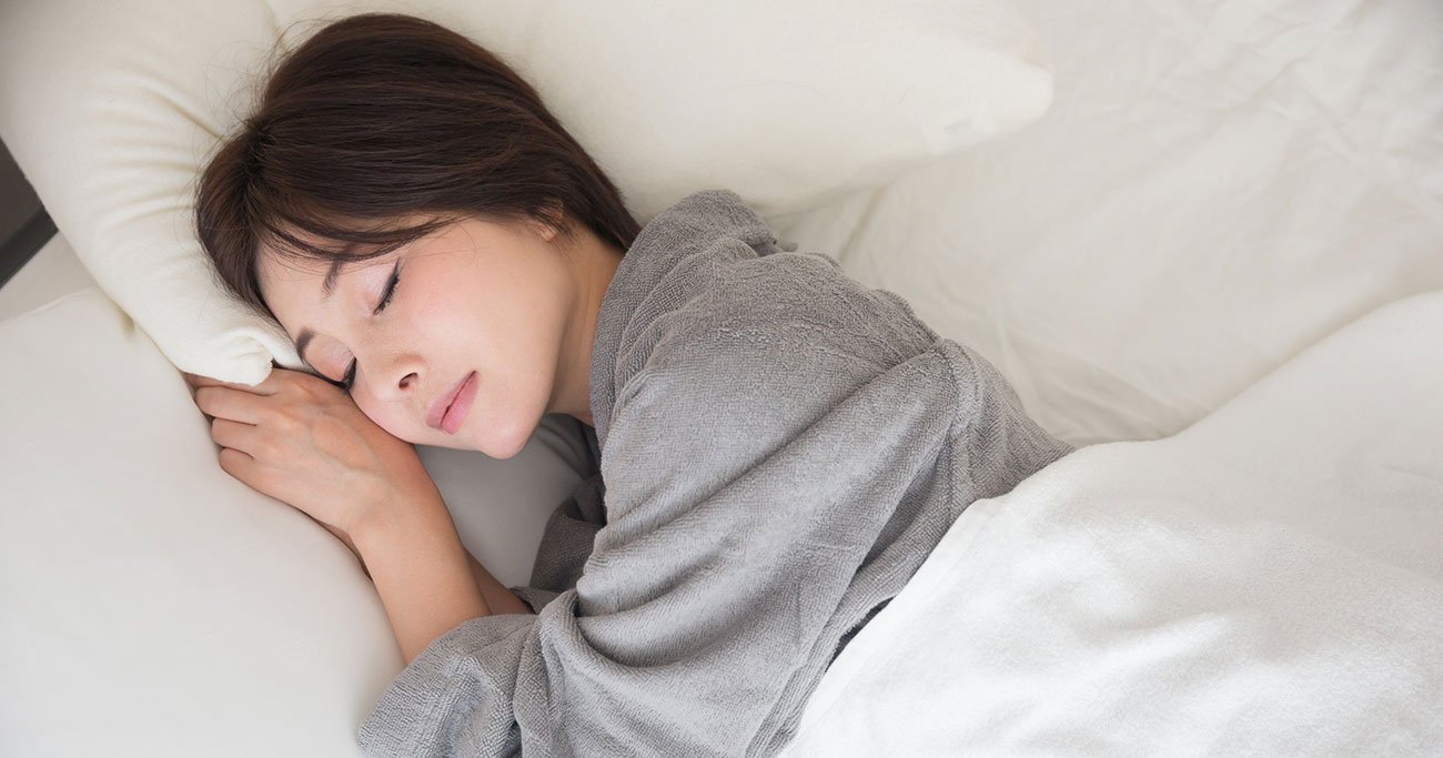 【夜中に何度か目が覚める】仰向け寝だけが正解じゃない…「自分の寝方×マットレス」で変わる睡眠の質