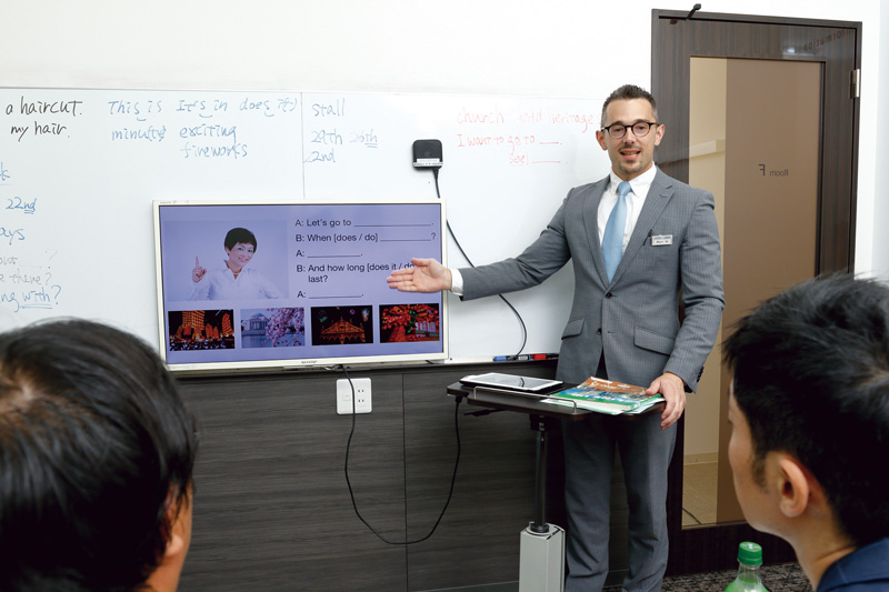 TOEIC(R)525点アップも!ビジネス英会話レッスンを記者が潜入レポート