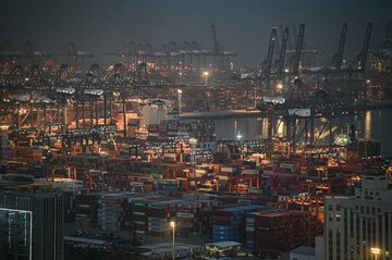 米、中国の孤立もくろむ　各国との関税交渉通じ