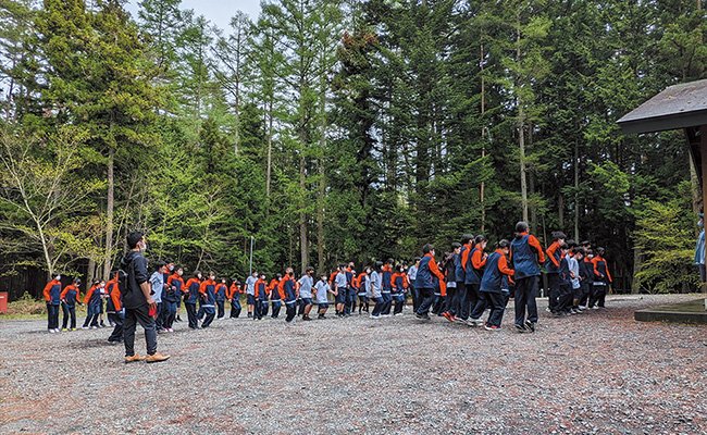 高い目的意識と挑戦を楽しみながら、世界視野で人生をひらく「未来の学校」