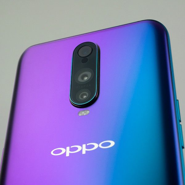 OPPO R17 Pro」はミドルながらハイエンドに匹敵するスペックとカメラ