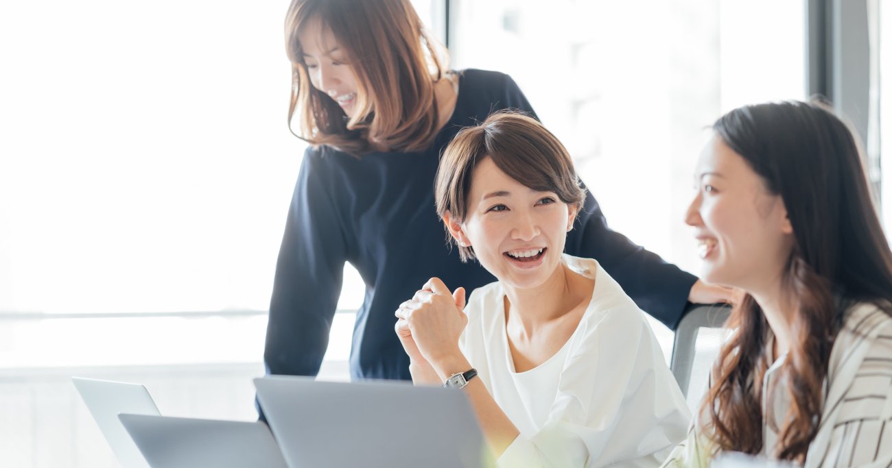 部下に嫌われる 若手社員への Ngほめ言葉 ワースト1 オトナ女子のすてきな語彙力帳 ダイヤモンド オンライン