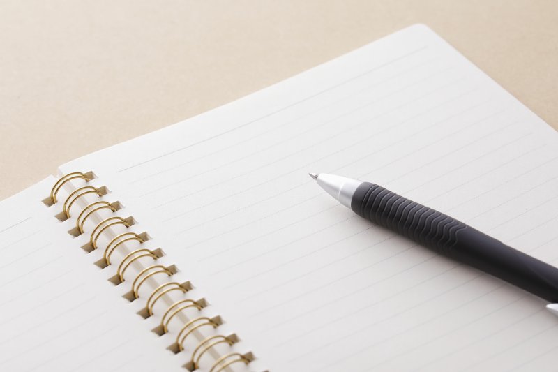 プレゼン資料、企画書が見違える! コピーライターが使っている「二者択一」文章術とは?